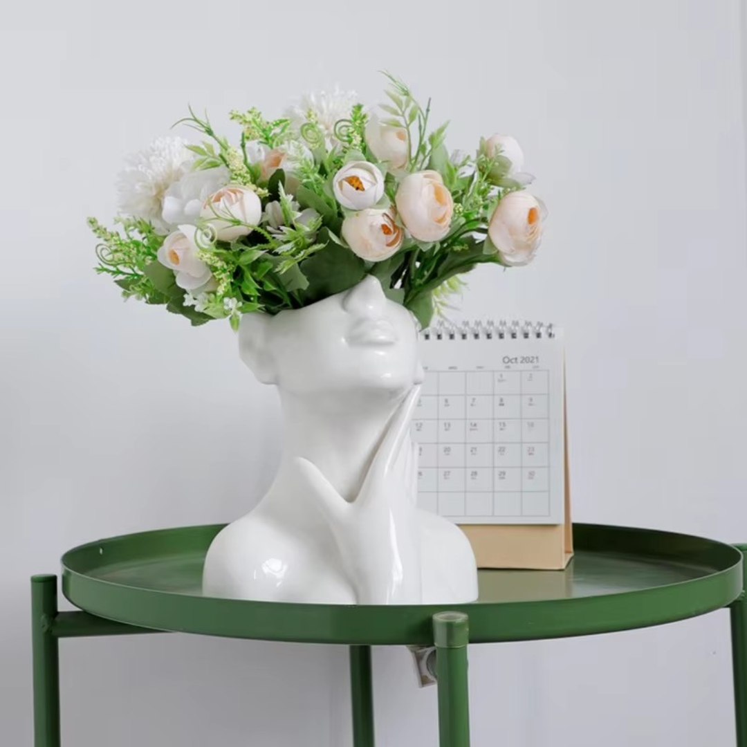 Keramik-Vase im Nordic Design – Künstlerische Blumenvase in Form eines Frauenkörpers für stilvolle Wohnraumdekoration